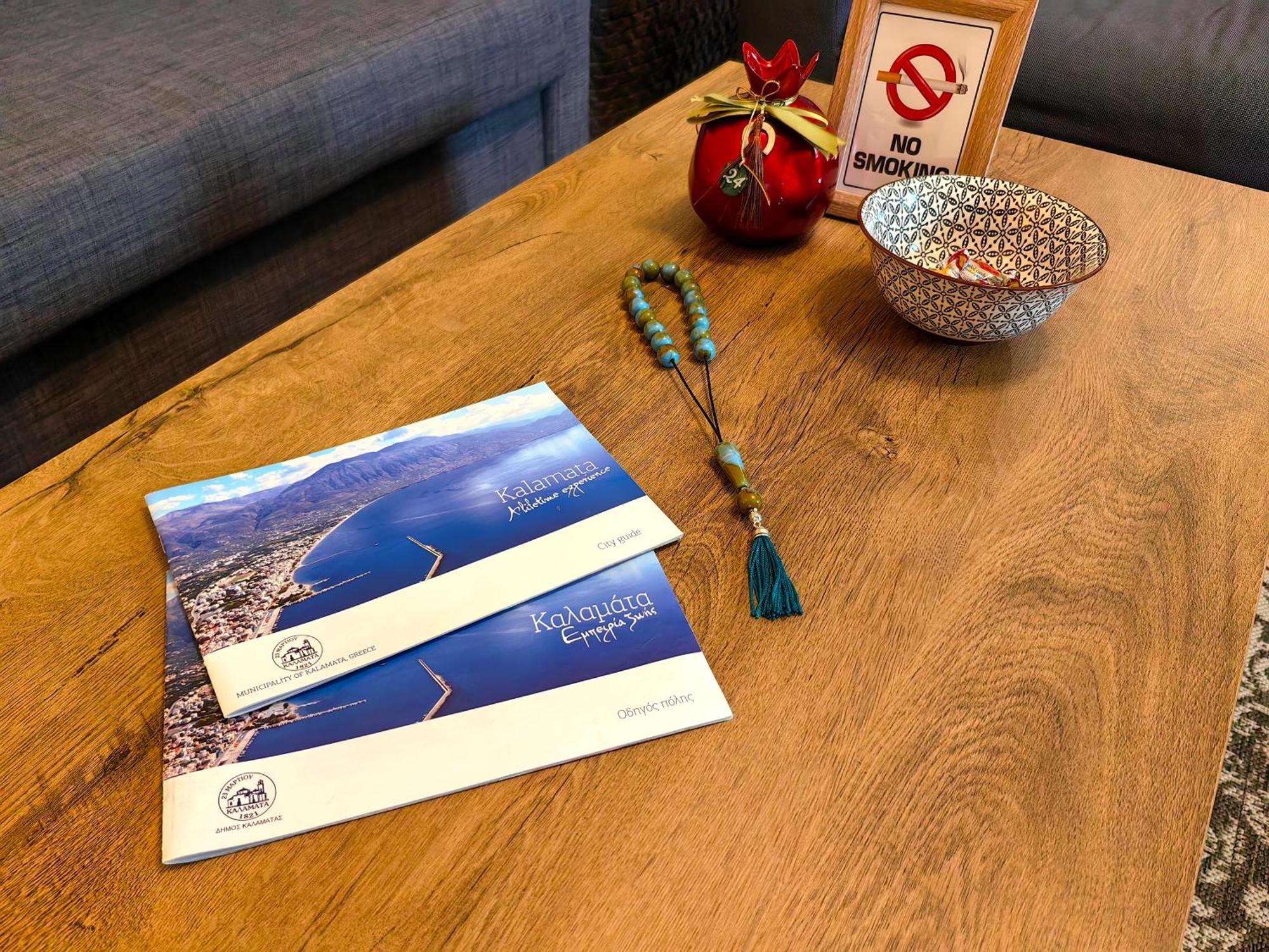 Eleni'S Holiday Home 卡拉马塔 外观 照片